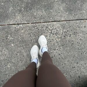 Meet your Posher, Joyce